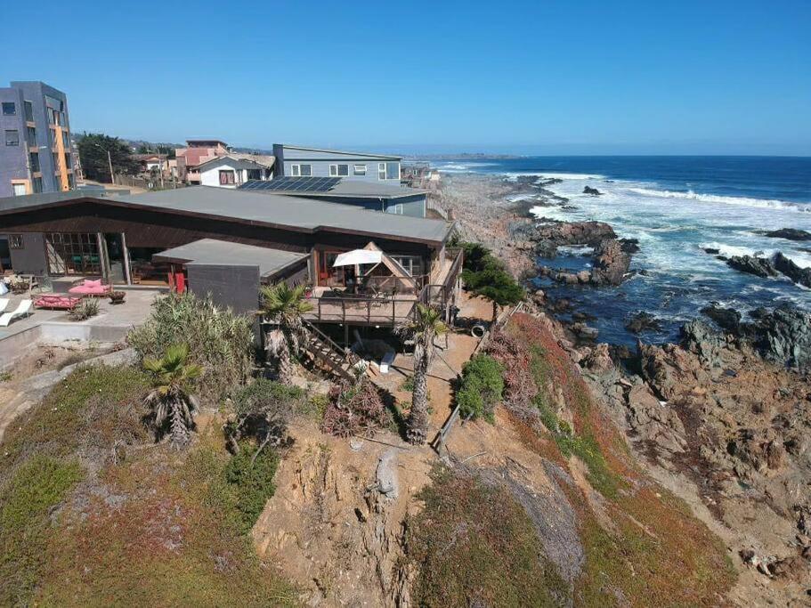 Casa Santa Mar, En La Mejor Ubicacion De Casa de férias Pichilemu